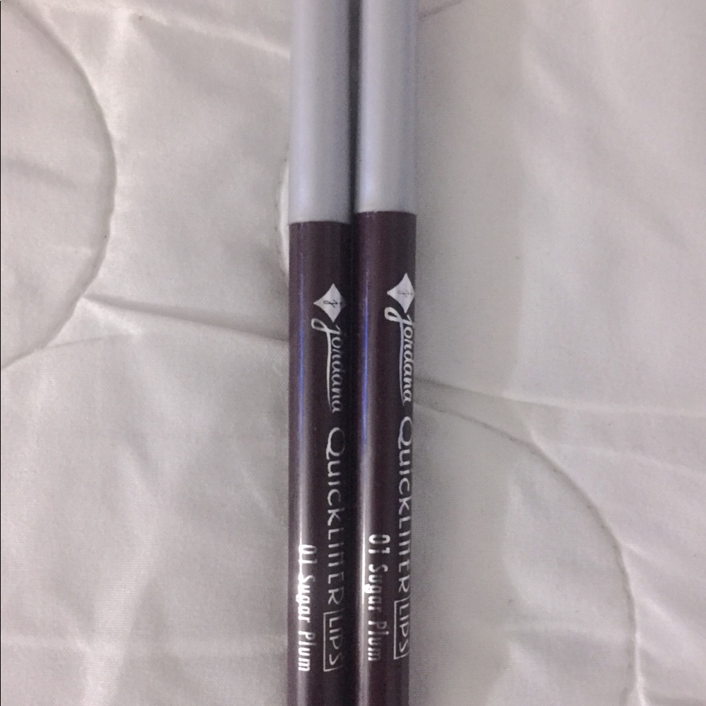 💄SOLD💄 Jordana QuickLiner Lips Sugar Plum 01
